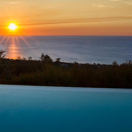Villa Laura Capo dʼOrlando Eksteriør billede