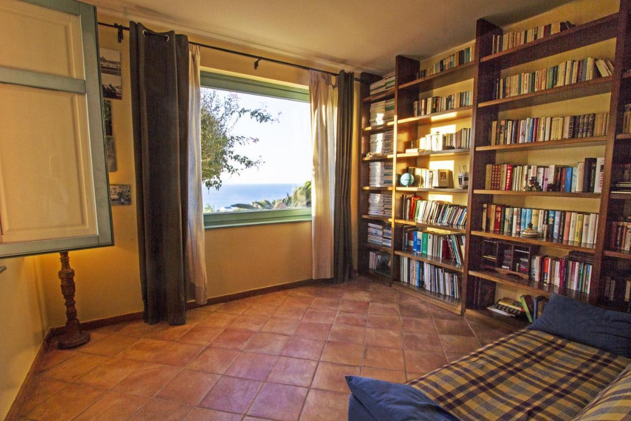 Villa Laura Capo dʼOrlando Eksteriør billede
